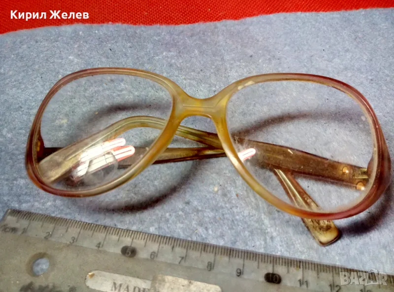 СТАРИ РЕТРО МОДЕЛ ДИОПТРИЧНИ ОЧИЛА 47778, снимка 1
