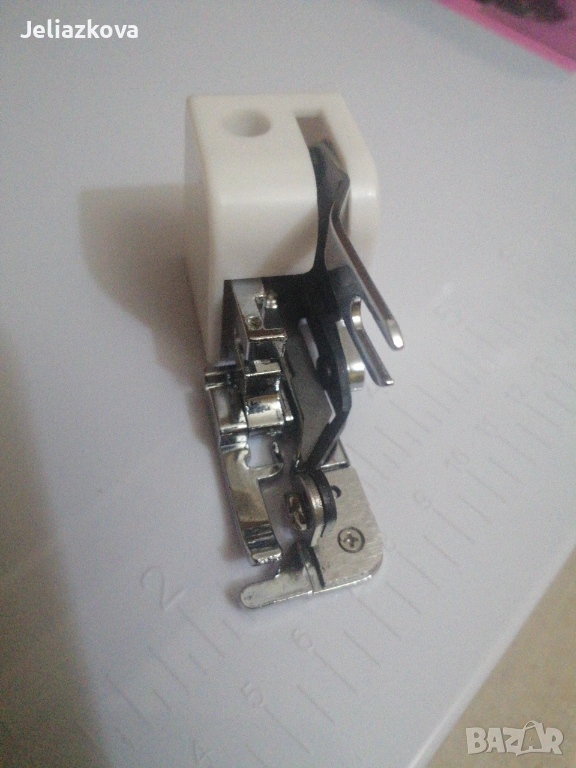 Оверлог приставка за много операционни машини , снимка 1