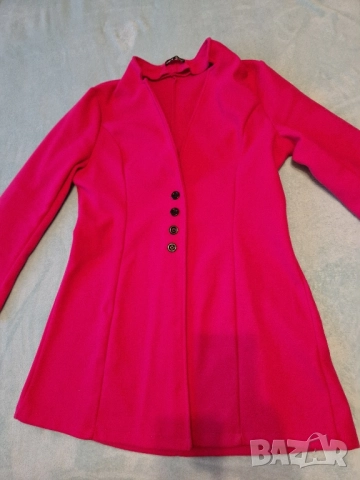 Дамско сако, цвят фукция, вталено