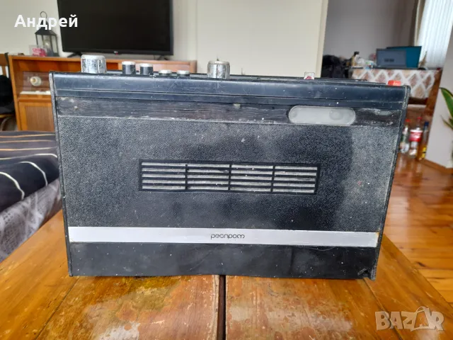 Старо радио,радиокасетофон Респром Октава, снимка 3 - Антикварни и старинни предмети - 48500156