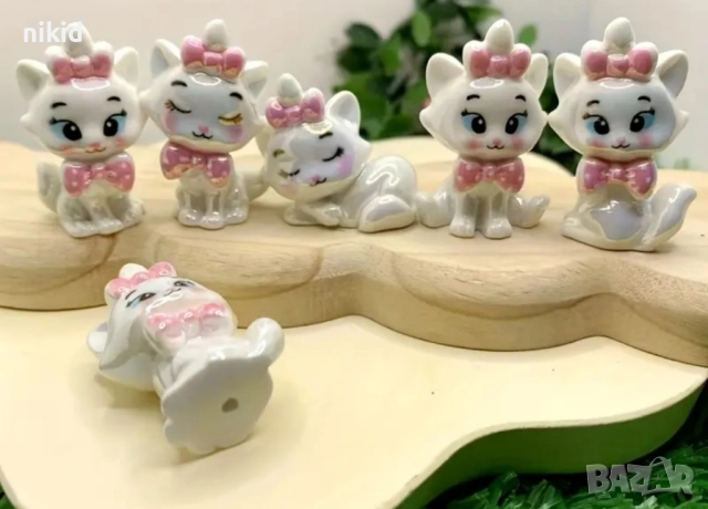 5 бр Коте Мари Marie  Cat фигурка фугурки акрил смола за игра и украса декор торта топер гривна , снимка 4 - Фигурки - 52259989