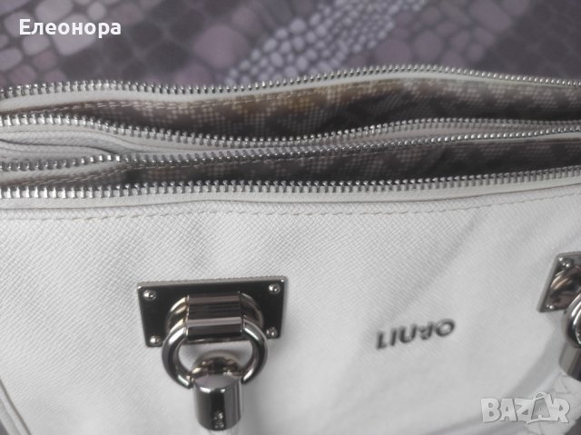 Дамска бяла чанта LIU JO, снимка 9 - Чанти - 43071763