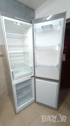 Хладилник с фризер BOSCH, снимка 6 - Хладилници - 53218762