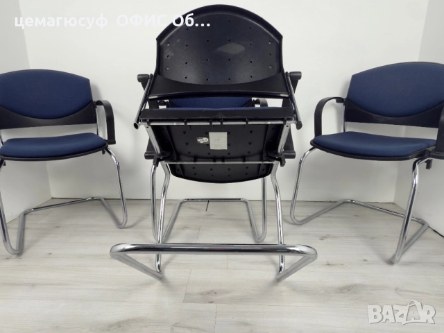 Офис столове в тъмносин цвят подходящи за конферетни зали  или срещи;, снимка 2 - Столове - 52817874