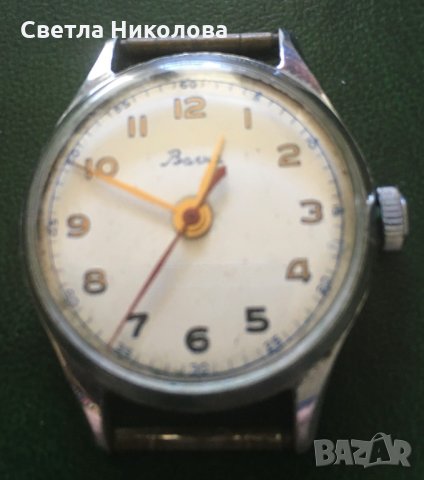 Съветски ръчен часовник за колекционери, снимка 2 - Антикварни и старинни предмети - 28601718