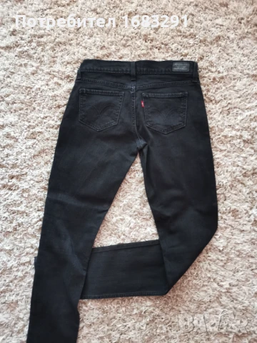 Дамски дънки Levis в отлично състояние, снимка 3 - Дънки - 50673175