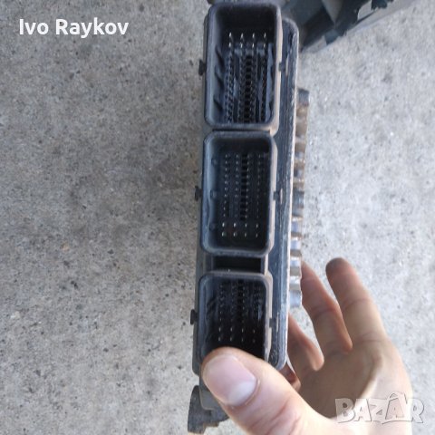 Компютър Двигател Ford Focus 5M51-12A650-HG, снимка 2 - Части - 43367200