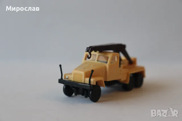 IGRA?? H0 1/87 PRAGA TATRA КАМИОН КРАН МОДЕЛ КОЛИЧКА ИГРАЧКА, снимка 5 - Колекции - 49242558