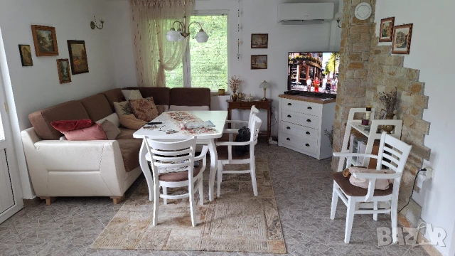 Продавам кьща на три етажа и 5 минути от плажа, снимка 5 - Къщи - 50999913