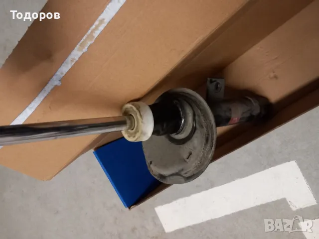 Peugeot 206 предни амортисьори 2 бр., снимка 4 - Части - 47709354