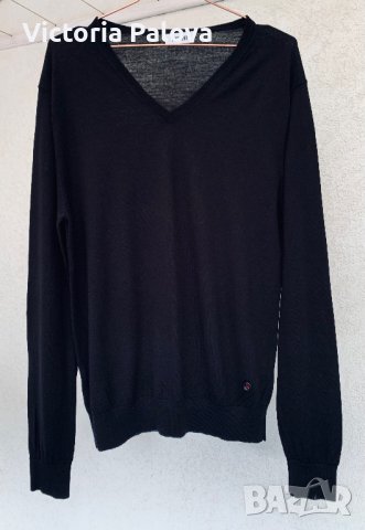Скъп марков пуловер MOSCHINO унисекс, снимка 2 - Пуловери - 39395521