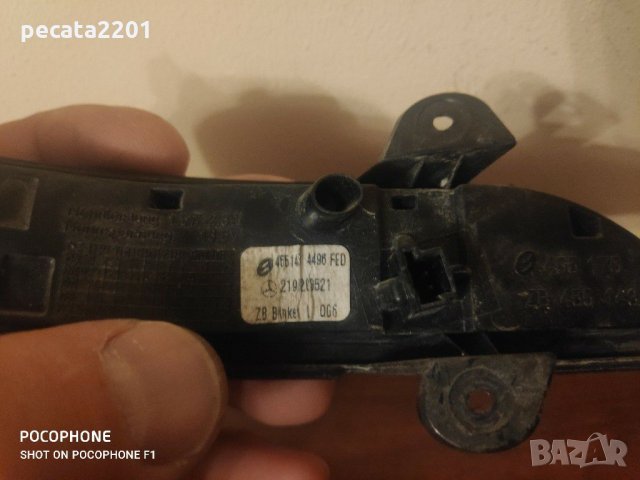 Продавам - оригинален мигач в ляво огледало със забележки., снимка 5 - Части - 28594567