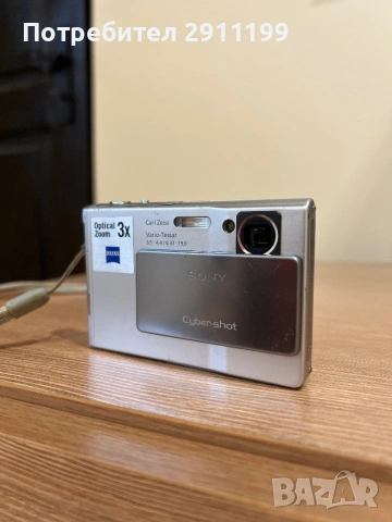 Фотоапарат Sony 5,1 Mp с подаръци, снимка 2 - Фотоапарати - 53393170