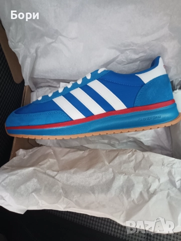 Маратонки Adidas 42.5