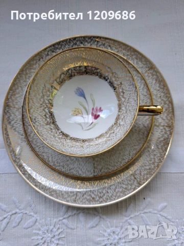 Порцеланов троен сет за чай, снимка 1