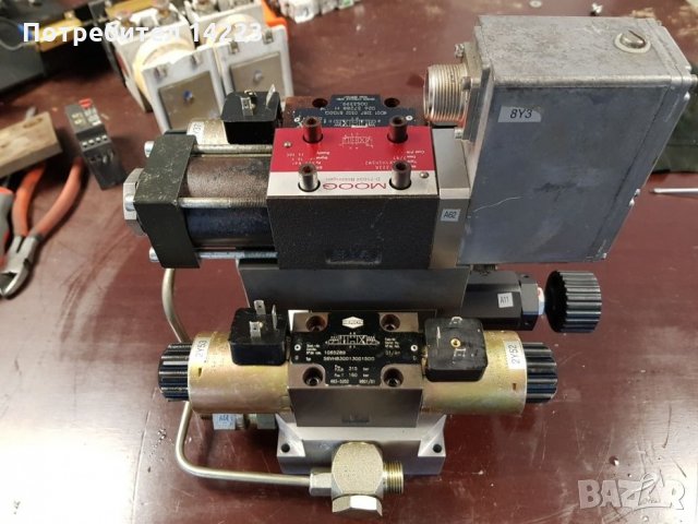 Хидравличeн разпределител от електрокар със стъпков мотор, снимка 4 - Други машини и части - 26349159