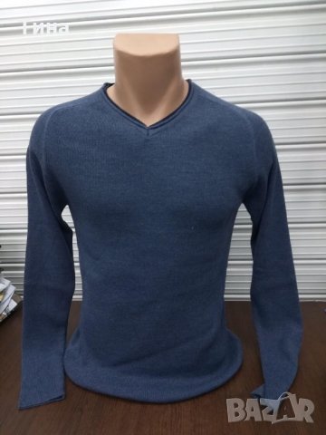 Втален пуловер, снимка 1 - Блузи с дълъг ръкав и пуловери - 27393611