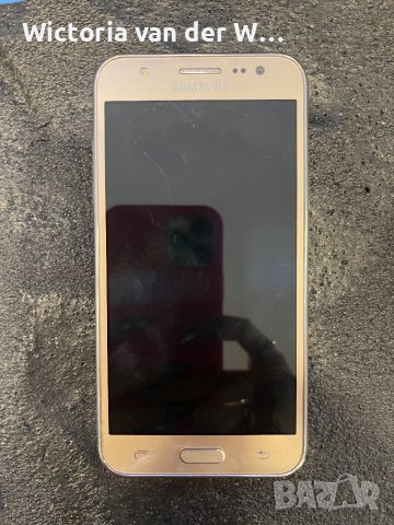 Samsung J500 златен, със счупен дисплей за части, снимка 1