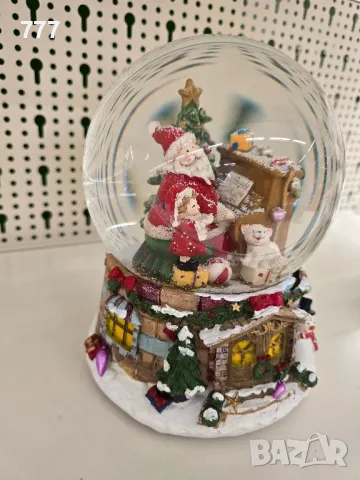 коледно музикално преспапие