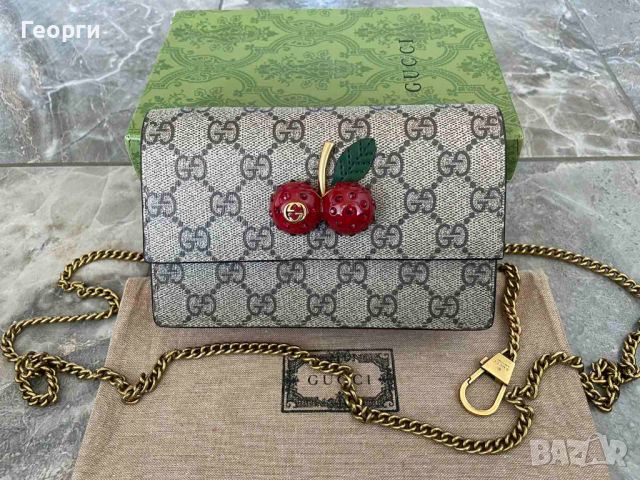 GUCCI Дамска мини Canvas чантичка Гучи Supreme с Черешки Автентична, снимка 4 - Чанти - 44898827