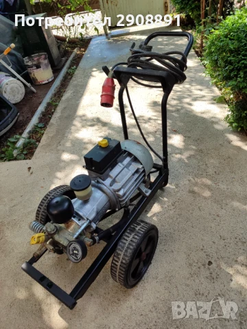 Професионална водоструйка karcher hd 1000 se i