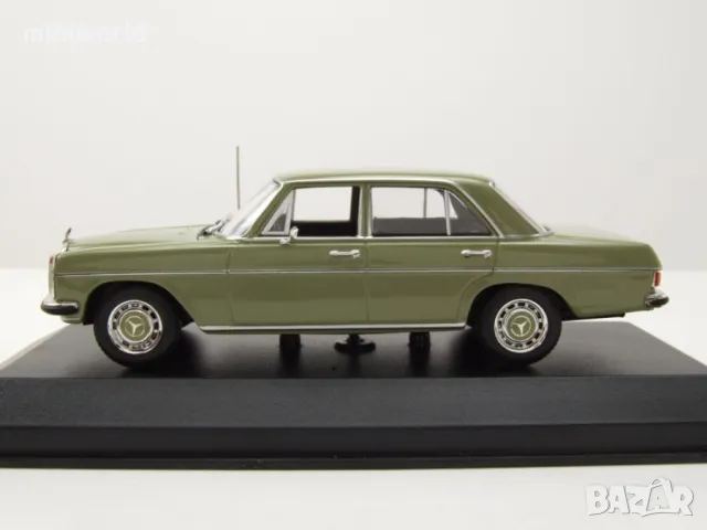 Mercedes-Benz 200 /8 Strichacht 1968 - мащаб 1:43 на Maxichamps моделът е нов в PVC дисплей-кейс, снимка 12 - Колекции - 50010947