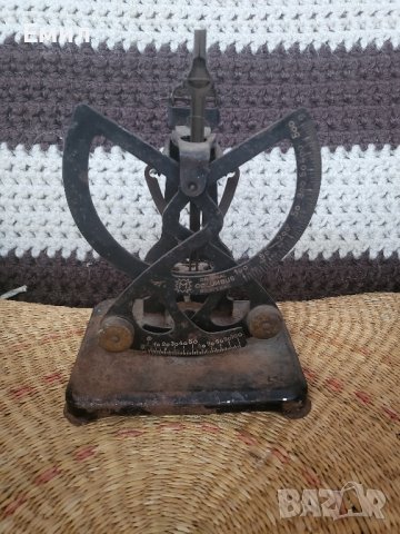 Антикварна пощенска везна Царство България 