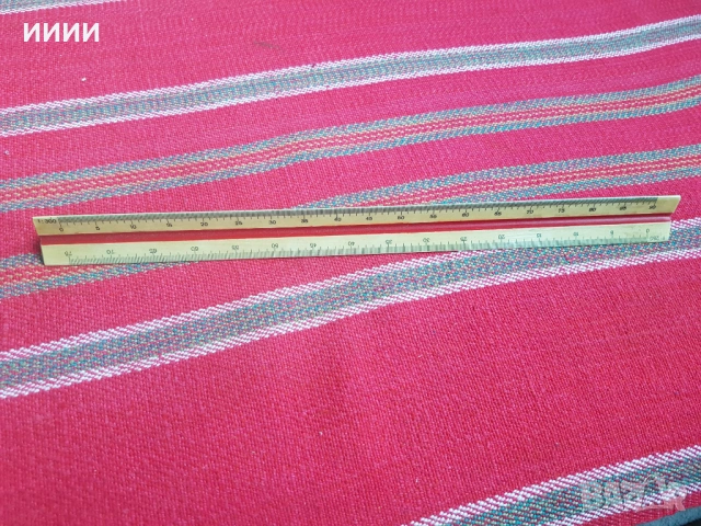 Чертожна линия триъгълна