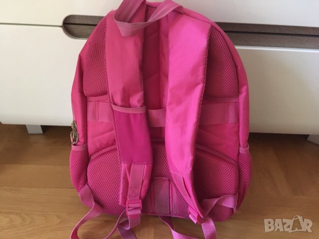 Ученическа раница+подарък дрешки, снимка 2 - Други - 26883712