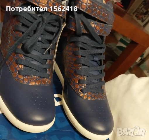 Дамски спортни боти Reebok НОВИ!, снимка 6 - Дамски боти - 52930827