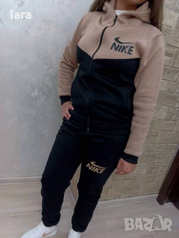 Ватиран дамски екип Nike ❤️, снимка 2 - Спортни екипи - 38221470