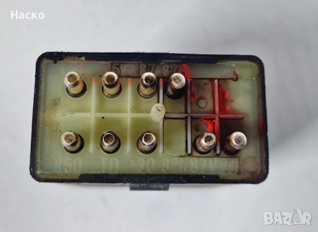 Реле Бензинова Помпа Мерцедес 124 190 Mercedes 003 545 19 05 0035451905, снимка 2 - Части - 52888044