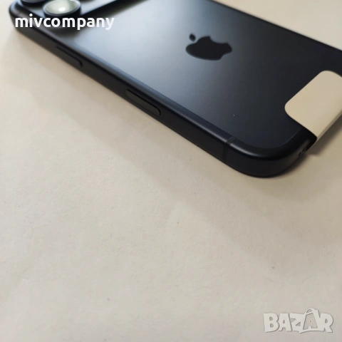 Iphone 17 Pro 256GB Нов с 3год.Гаранция!!!, снимка 4 - Apple iPhone - 53523385