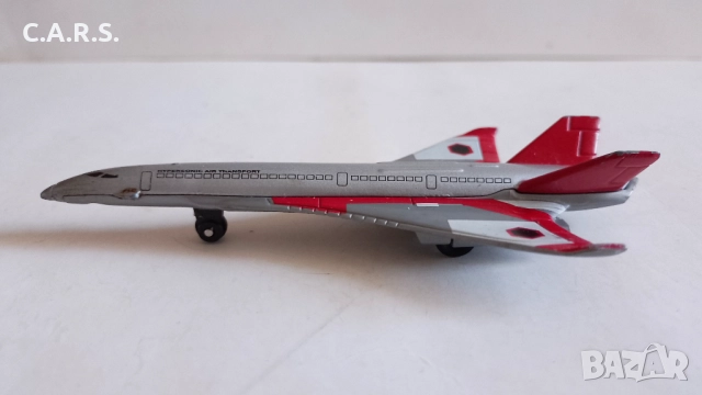 Метални самолети Matchbox и Maisto, снимка 8 - Колекции - 52178200