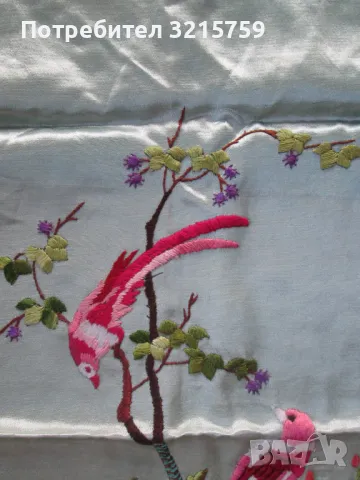 Ръчно шитгоблен -папагали, 64х44см., снимка 3 - Антикварни и старинни предмети - 50303457