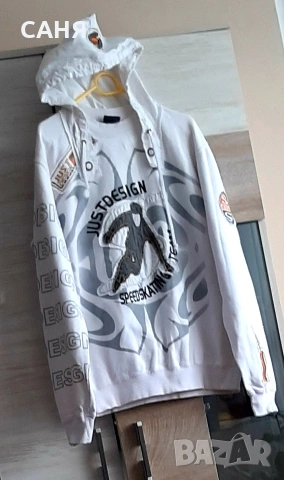 Два ,оригинални суитчъра, снимка 3 - Суичъри - 53573958