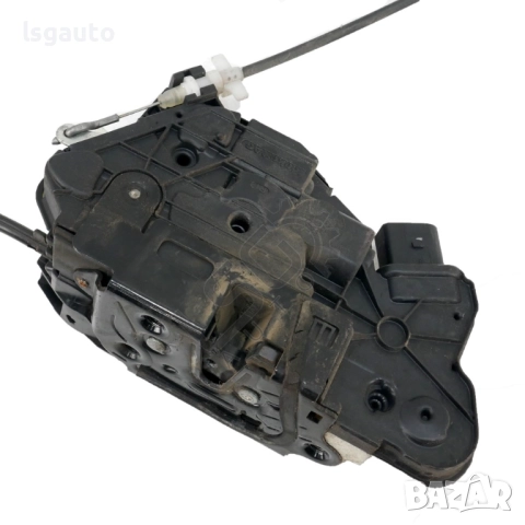 Брава предна дясна врата Volkswagen Scirocco III 2008-2017 ID: 153800