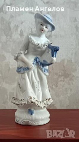 Порцеланова статуетка 