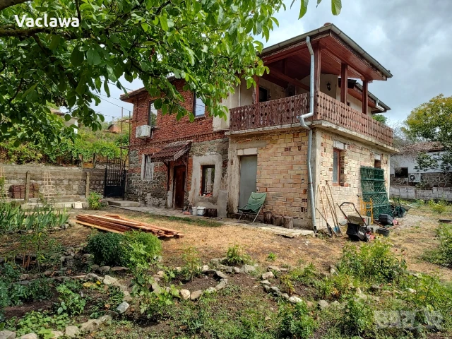 Собственикът продава къщата. На 18 км от гр. Приморско., снимка 2 - Къщи - 51416428