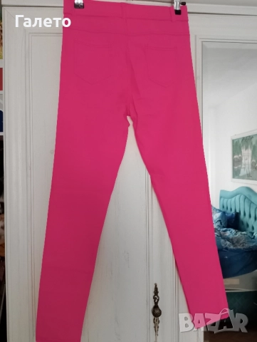 Еластичен панталон размер S , снимка 2 - Панталони - 51647759