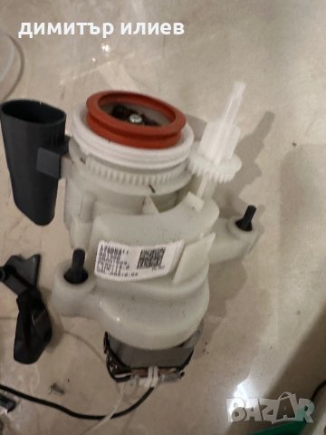 Кафемашина Delonghi magnifica S на части, снимка 7 - Кафемашини - 34743358