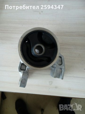 HYUNDAI ACCENT VERNA ОТ 2006г ТАМПОН ДВИГАТЕЛ ПРЕДЕН, снимка 1