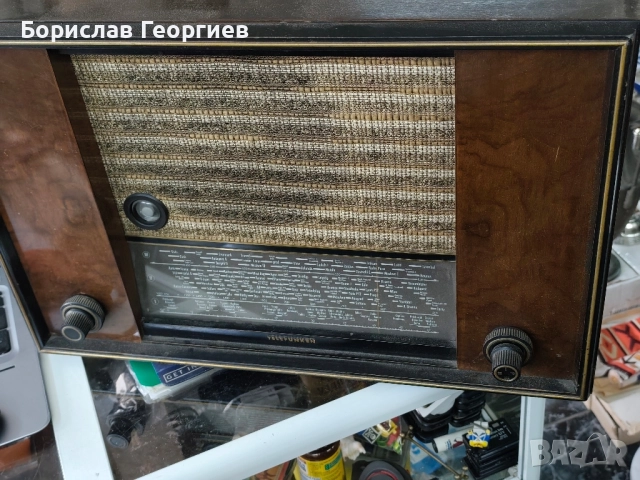 Лампово радио Telefunken super 065wk 1940 г, снимка 3 - Антикварни и старинни предмети - 52399055