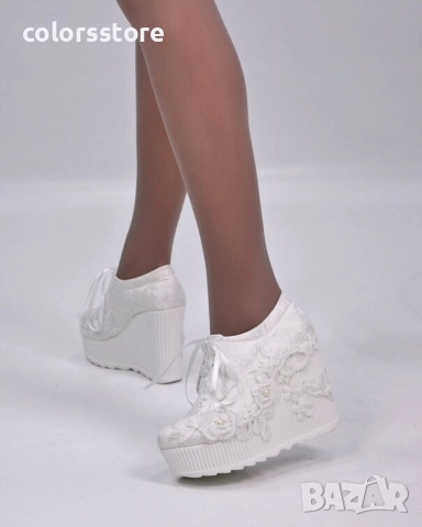Обувки на платформа - бели - 2506 , снимка 2 - Кецове - 51520214