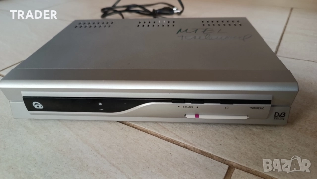 цифров приемник декодер Topfield TF6100EMC, снимка 5 - Приемници и антени - 39735654