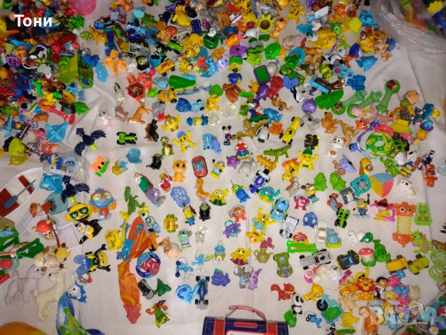 Огромен лот Kinder играчки , над 1500 броя, снимка 10 - Колекции - 43426838