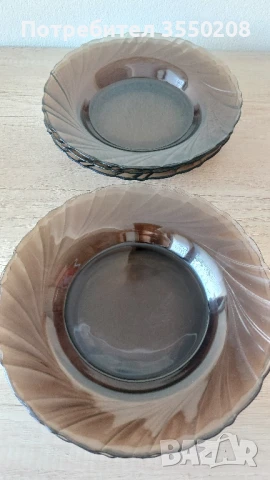 Дуралексови чинии, снимка 2 - Чинии - 50772412