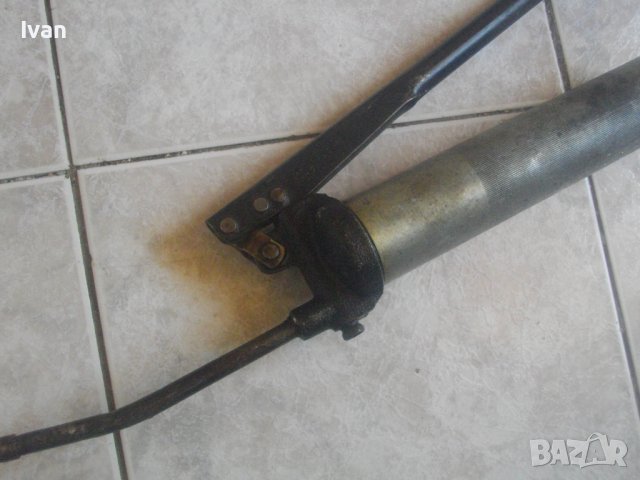 Ретро-Винтидж 1969 г-СССР/Руски-Такаламит/Ръчна Грес Помпа/Ръчна Гресьорка, снимка 2 - Други инструменти - 37441438