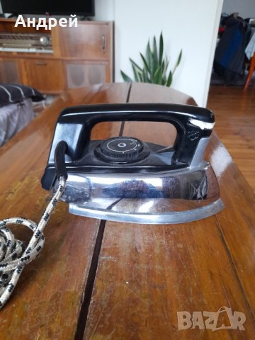 Стара Руска парна ютия #2, снимка 3 - Антикварни и старинни предмети - 42961195