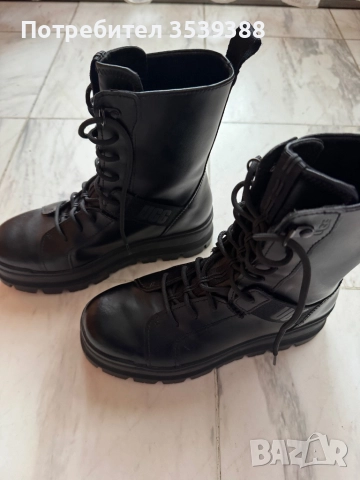 Ботуши UGG 37,5 номер от естествена овча кожа!, снимка 3 - Дамски ботуши - 52821283
